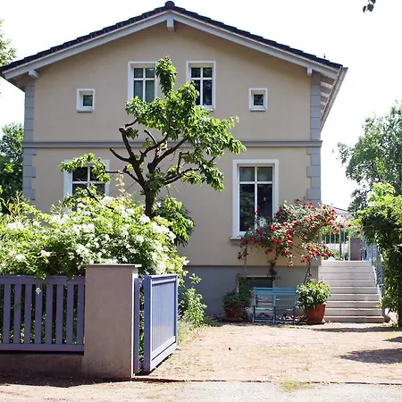 Stadtoase-potsdam Mit 2 Schlafzimmer Potsdam